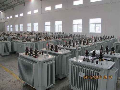 万宁S13-100KVA/35KV/10KV/0.4KV油浸式变压器